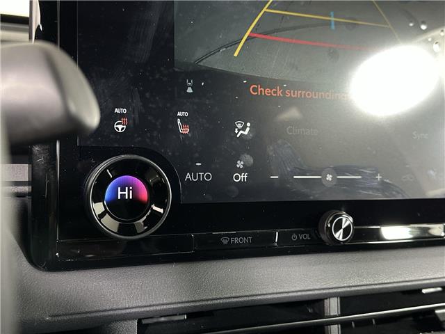 2026 Toyota bZ XLE (Stk: 11105646) in Markham - Image 18 of 23