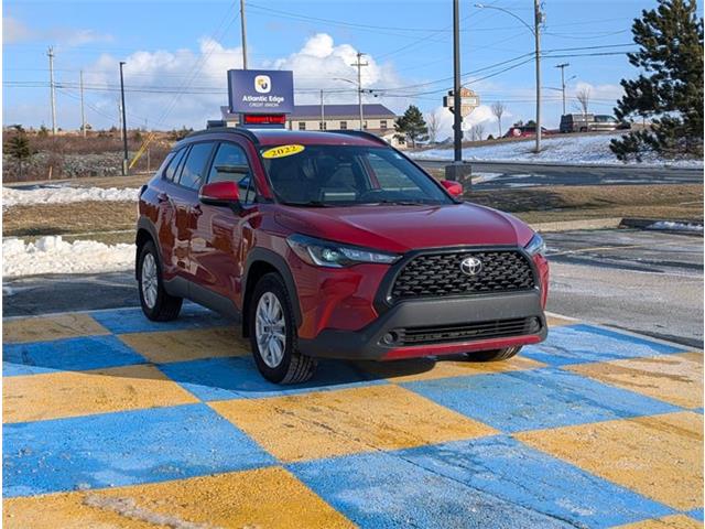 2022 Toyota Corolla Cross LE (Stk: LP1016) in Mount Pearl - Image 3 of 18