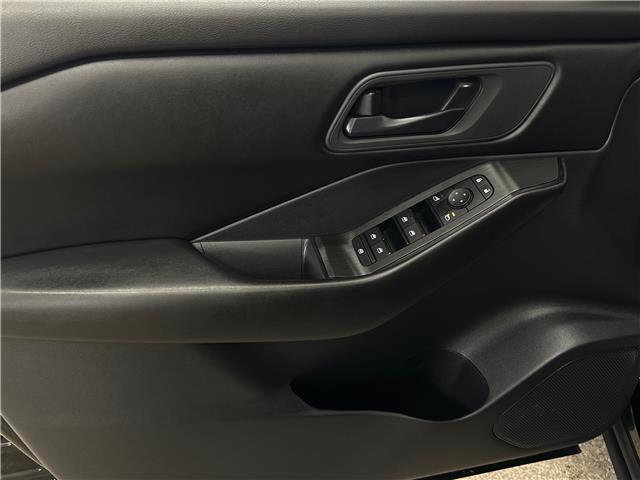 2024 Nissan Rogue S (Stk: 43411J) in Belleville - Image 13 of 26