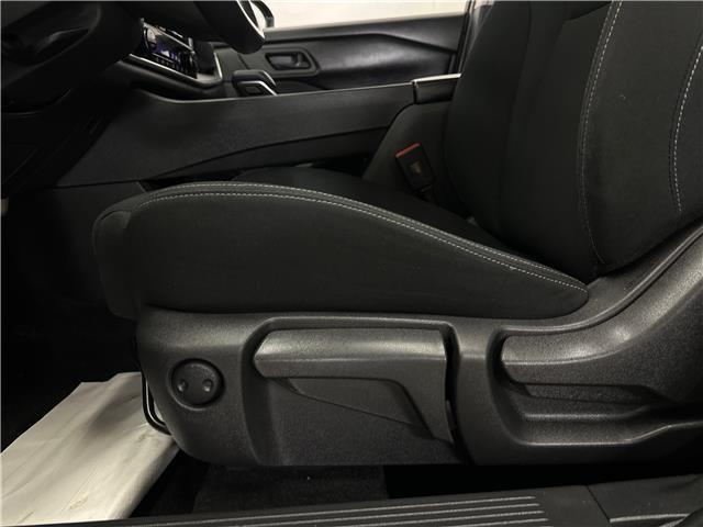 2024 Nissan Rogue S (Stk: 43411J) in Belleville - Image 15 of 26