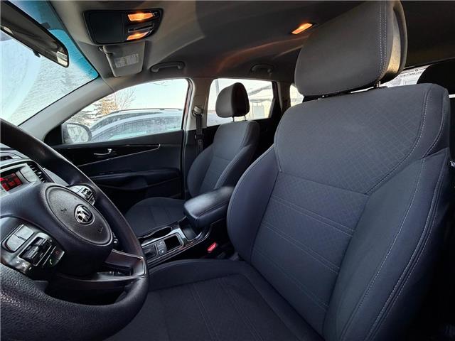 2016 Kia Sorento 2.4L LX (Stk: 4601C) in Calgary - Image 6 of 19