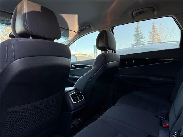 2016 Kia Sorento 2.4L LX (Stk: 4601C) in Calgary - Image 16 of 19