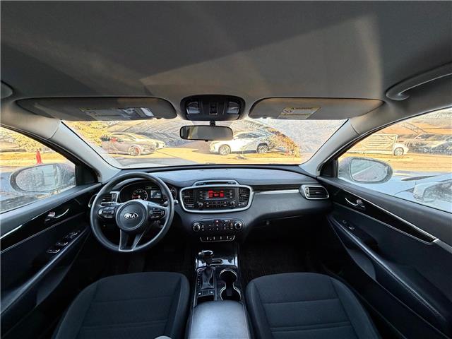 2016 Kia Sorento 2.4L LX (Stk: 4601C) in Calgary - Image 8 of 19