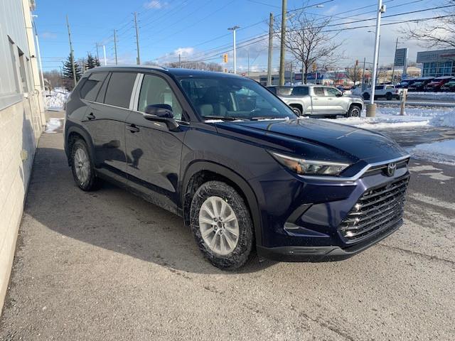 2026 Toyota Grand Highlander XLE (Stk: TC047) in Cobourg - Image 5 of 7