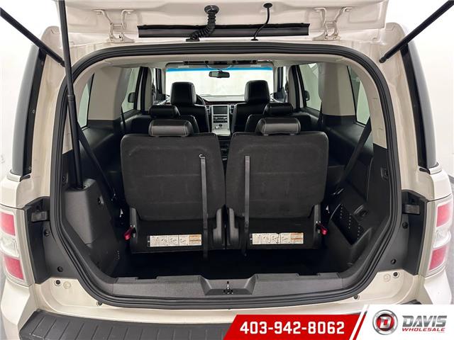 2009 Ford Flex Limited (Stk: 21106) in Lethbridge - Image 10 of 23 2009 Ford Flex Limited (Stk: 21106) in Lethbridge - Image 10 of 23