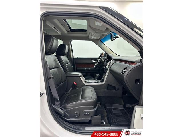 2009 Ford Flex Limited (Stk: 21106) in Lethbridge - Image 13 of 23 2009 Ford Flex Limited (Stk: 21106) in Lethbridge - Image 13 of 23