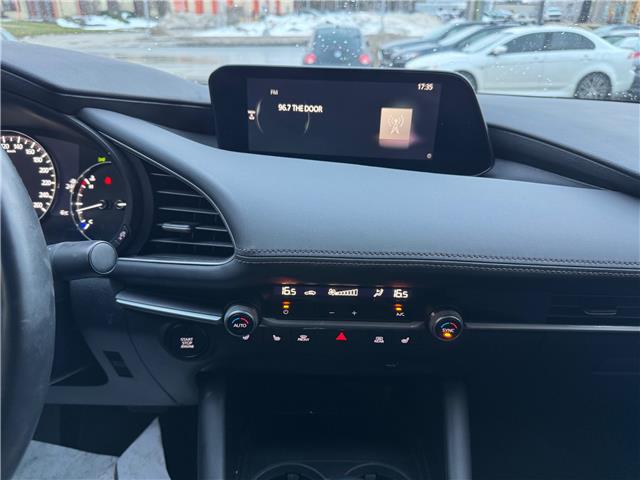 2021 Mazda Mazda3 GS (Stk: 2512639) in Waterloo - Image 13 of 19