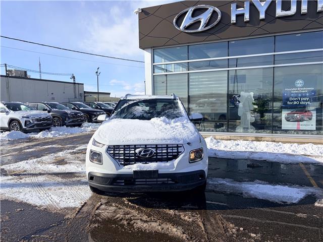 2021 Hyundai Venue Trend (Stk: S205B) in Chatham - Image 2 of 23 2021 Hyundai Venue Trend (Stk: S205B) in Chatham - Image 2 of 23