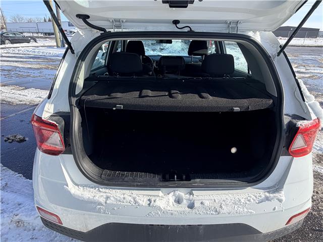 2021 Hyundai Venue Trend (Stk: S205B) in Chatham - Image 6 of 23 2021 Hyundai Venue Trend (Stk: S205B) in Chatham - Image 6 of 23