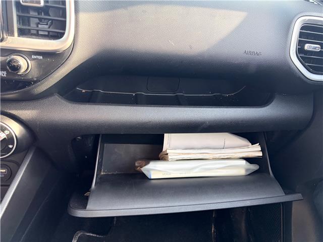 2021 Hyundai Venue Trend (Stk: S205B) in Chatham - Image 16 of 23 2021 Hyundai Venue Trend (Stk: S205B) in Chatham - Image 16 of 23