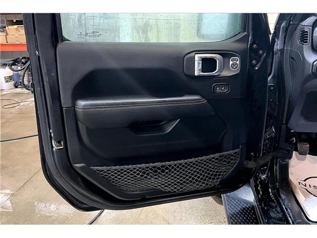 2021 Jeep Wrangler Unlimited Sahara (Stk: 25AT6140A) in Cranbrook - Image 15 of 26