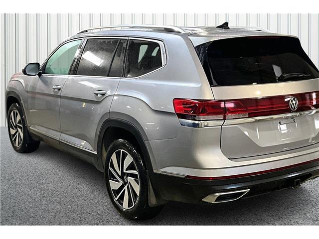 2024 Volkswagen Atlas 2.0 TSI Highline (Stk: 25AT8286A) in Cranbrook - Image 11 of 30