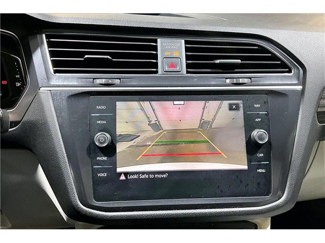 2024 Volkswagen Tiguan Highline R-Line (Stk: 25TI7359A) in Cranbrook - Image 21 of 26