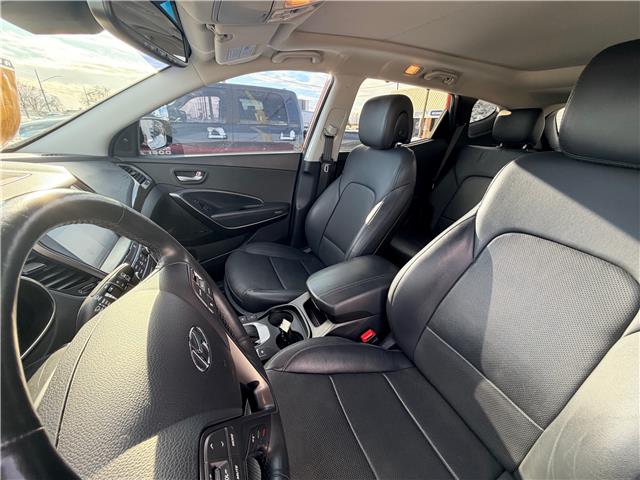 2018 Hyundai Santa Fe Sport 2.0T Ultimate (Stk: S392A) in Chatham - Image 7 of 19