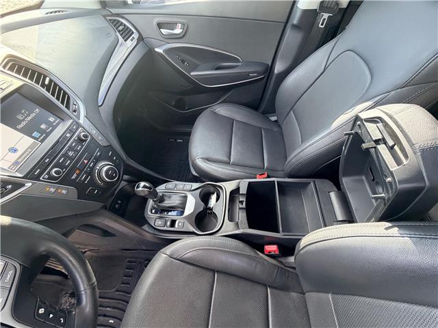 2018 Hyundai Santa Fe Sport 2.0T Ultimate (Stk: S392A) in Chatham - Image 10 of 19