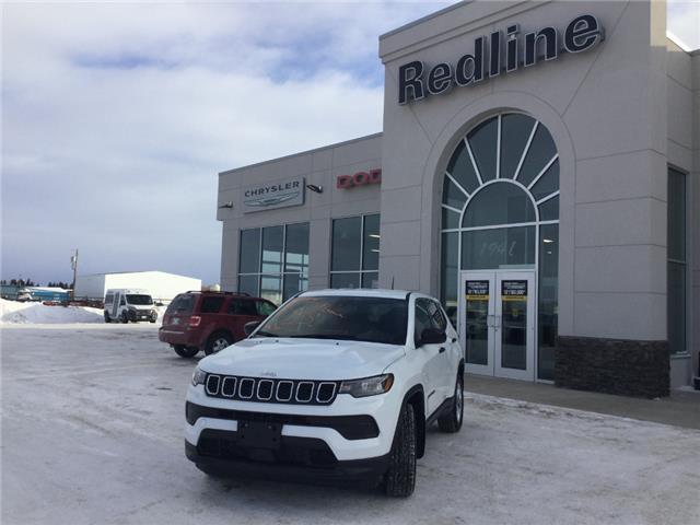 2026 Jeep Compass Sport (Stk: GG008) in Swan River - Image 1 of 19