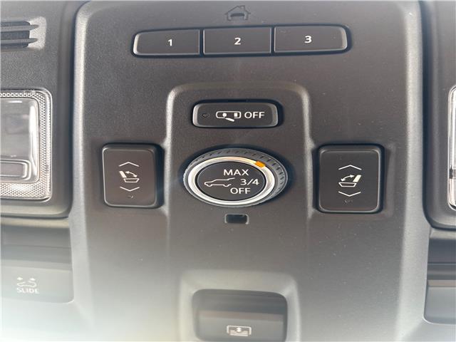 2024 Cadillac Escalade Premium Luxury (Stk: 26563A) in Port Hope - Image 16 of 23