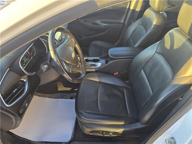 2018 Chevrolet Malibu LT in Saskatoon - Image 8 of 13