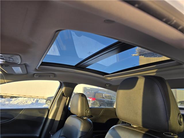 2018 Chevrolet Malibu LT in Saskatoon - Image 9 of 13
