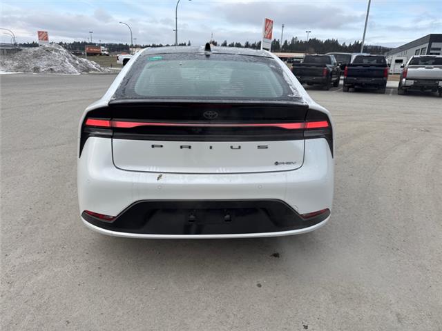 2026 Toyota Prius Plug-In Hybrid XSE Premium (Stk: 3069393) in Cranbrook - Image 4 of 21