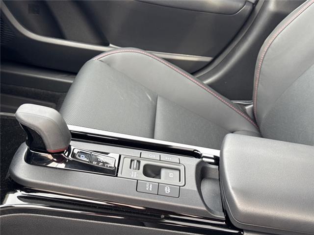 2026 Toyota Prius Plug-In Hybrid XSE Premium (Stk: 3069393) in Cranbrook - Image 15 of 21