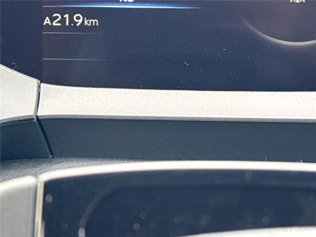 2026 Toyota Prius Plug-In Hybrid SE (Stk: 3069861) in Cranbrook - Image 14 of 19