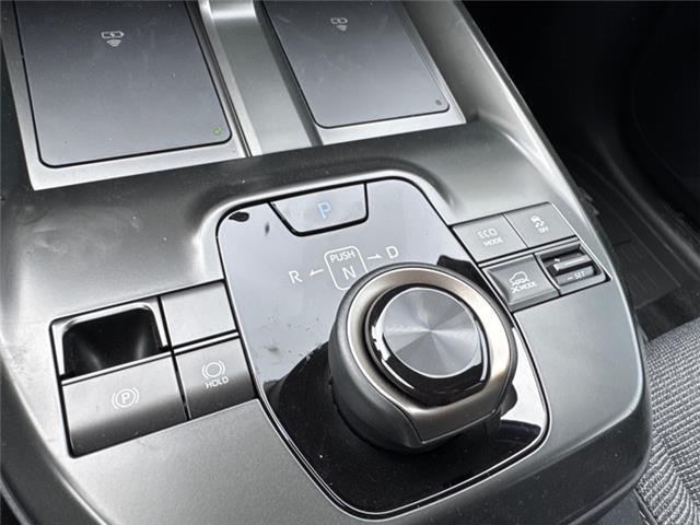 2026 Toyota bZ XLE (Stk: J018522) in Cranbrook - Image 16 of 21