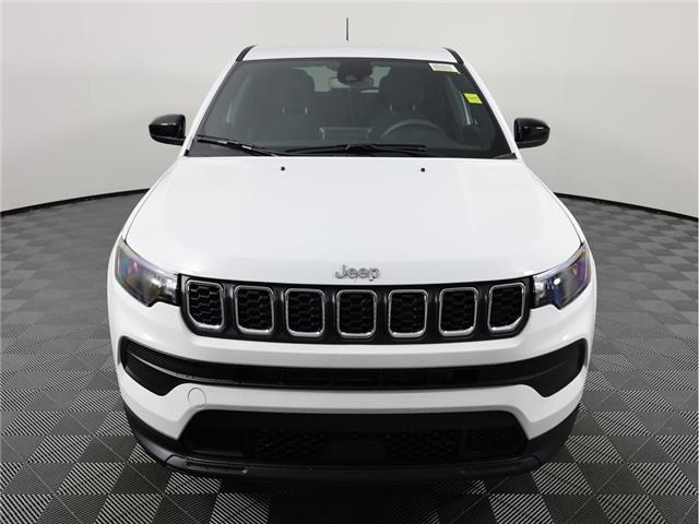 2026 Jeep Compass Sport (Stk: 26J003) in Calgary - Image 2 of 16 2026 Jeep Compass Sport (Stk: 26J003) in Calgary - Image 2 of 16