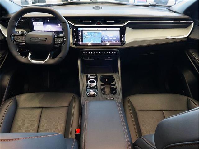 2026 Jeep Cherokee Limited (Stk: 26J063) in Calgary - Image 9 of 21