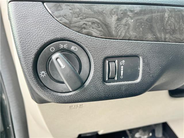 2017 Dodge Grand Caravan CVP/SXT (Stk: 23-298D) in Sarnia - Image 11 of 23