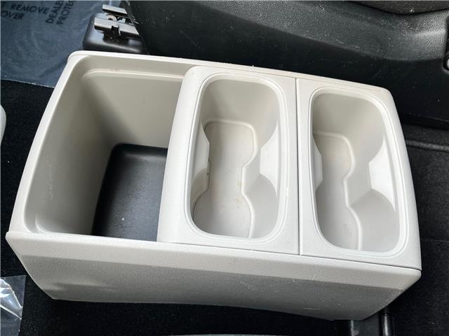 2017 Dodge Grand Caravan CVP/SXT (Stk: 23-298D) in Sarnia - Image 17 of 23