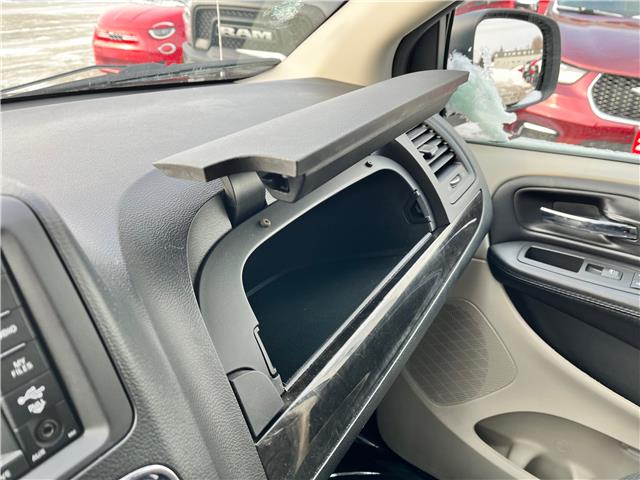 2017 Dodge Grand Caravan CVP/SXT (Stk: 23-298D) in Sarnia - Image 18 of 23