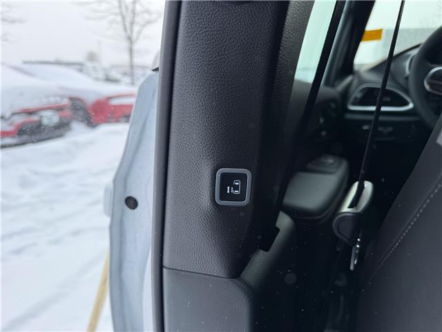 2025 Chrysler Grand Caravan SXT (Stk: 25594) in London - Image 25 of 26