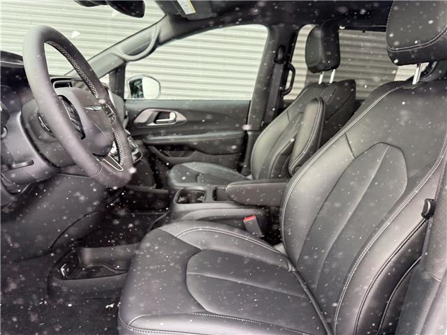 2025 Chrysler Grand Caravan SXT (Stk: 25594) in London - Image 9 of 26