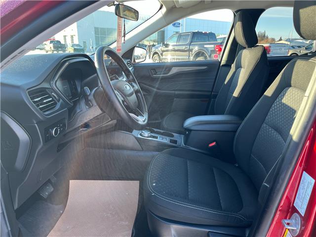 2025 Ford Escape Active (Stk: U39829) in Hague - Image 10 of 14