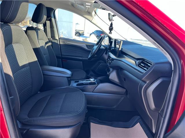 2025 Ford Escape Active (Stk: U39829) in Hague - Image 12 of 14