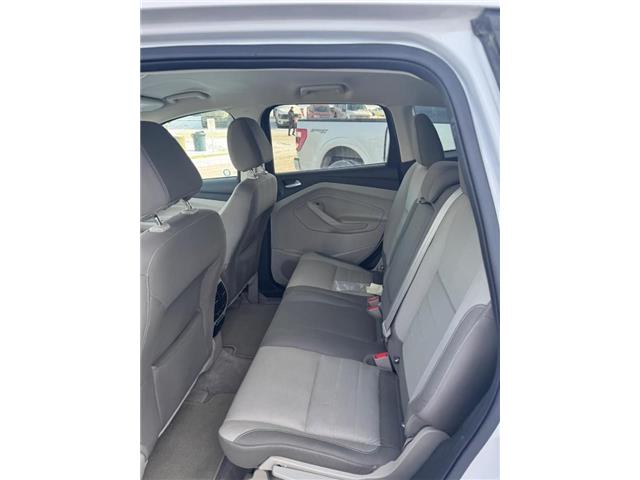 2014 Ford Escape SE (Stk: 7062) in Calgary - Image 7 of 18