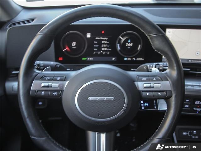 2025 Hyundai Kona Electric Ultimate w/Two-Tone Exterior (Stk: 121493) in London - Image 14 of 26