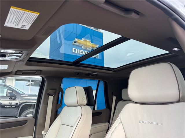 2026 GMC Yukon Denali (Stk: 26212) in Temiskaming Shores - Image 11 of 17