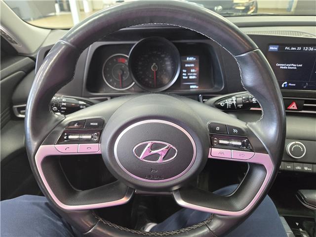 2022 Hyundai Elantra Preferred (Stk: 22HE22913) in Winnipeg - Image 12 of 20