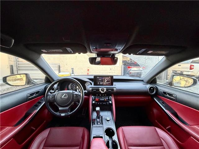 2021 Lexus IS 300 Base (Stk: 251239C) in Calgary - Image 8 of 18