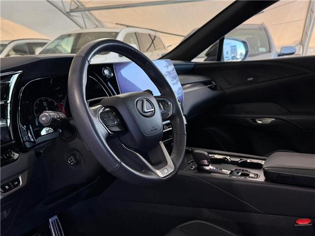 2024 Lexus RX 350 Base (Stk: 260323A) in Calgary - Image 5 of 18