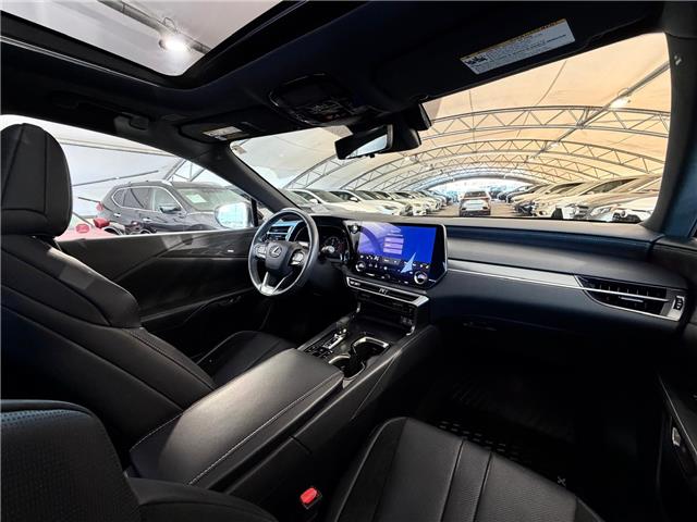 2024 Lexus RX 350 Base (Stk: 260323A) in Calgary - Image 9 of 18