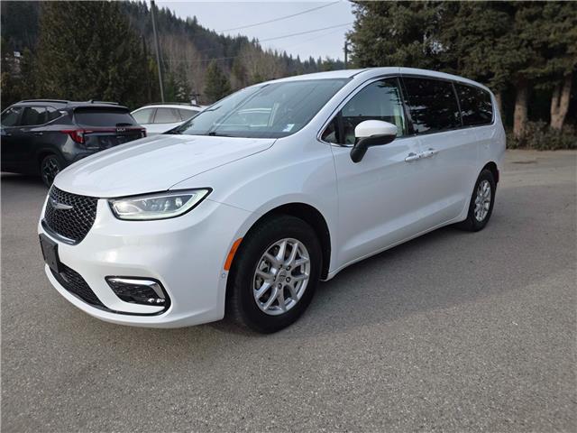 2023 Chrysler Pacifica Touring-L (Stk: 55786) in Castlegar - Image 3 of 24