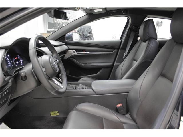 2023 Mazda Mazda3 Sport GT (Stk: 17ML0667) in London - Image 10 of 25