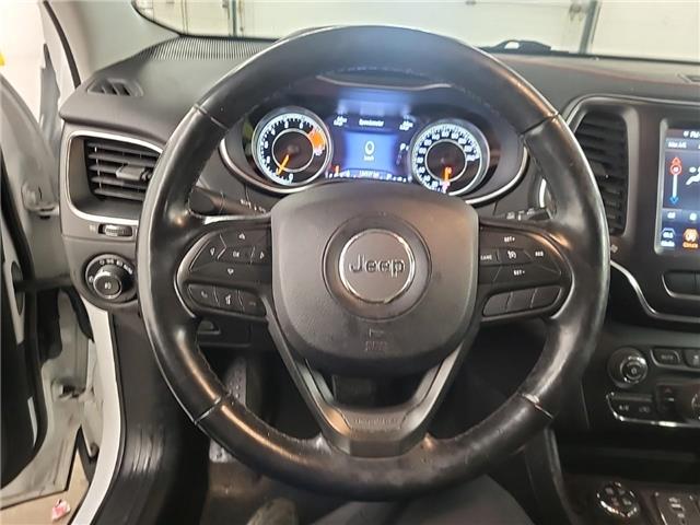2020 Jeep Cherokee Trailhawk (Stk: 164760) in London - Image 9 of 13