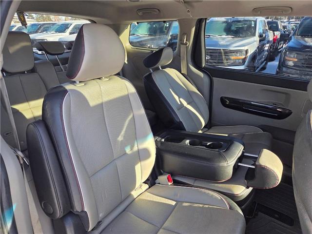 2020 Kia Sedona  (Stk: 7037A) in Calgary - Image 9 of 11