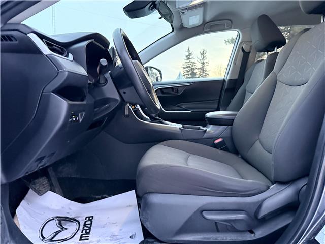 2022 Toyota RAV4 LE (Stk: 16104A) in Newmarket - Image 8 of 50