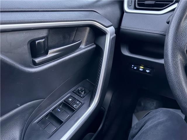 2022 Toyota RAV4 LE (Stk: 16104A) in Newmarket - Image 12 of 50