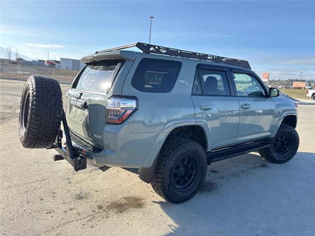 2022 Toyota 4Runner Base (Stk: X369732A) in Cranbrook - Image 5 of 21